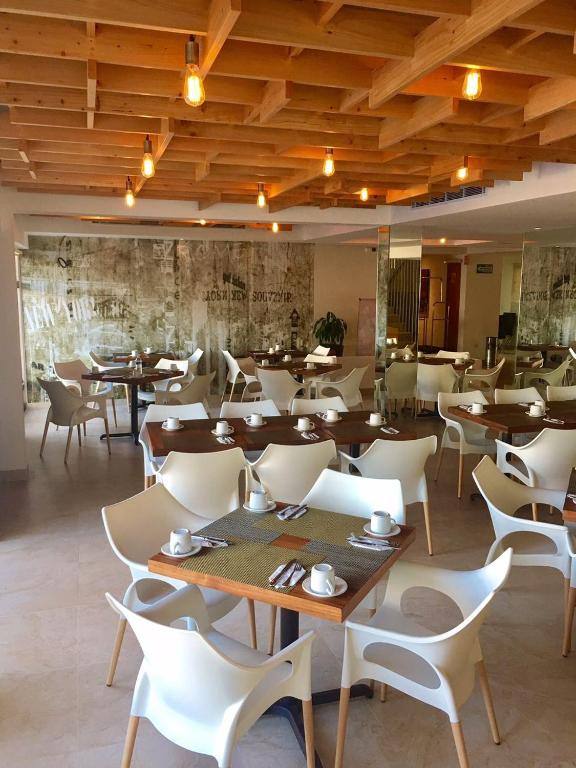 Ambiance Suites Cancun: Restaurant