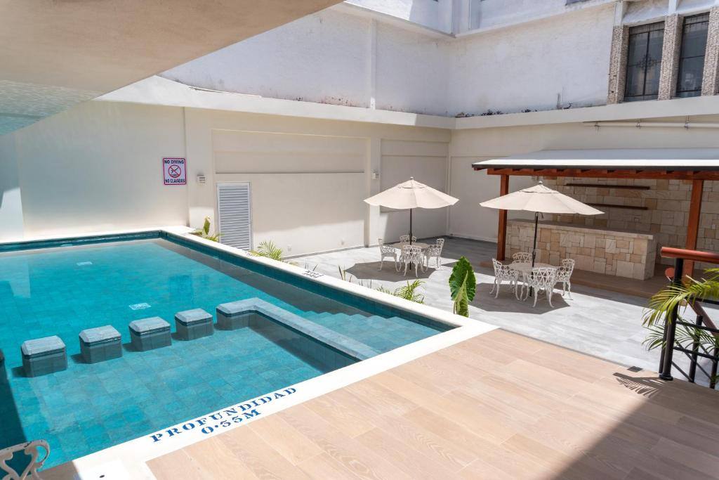 Antillano Hotel: Swimming pool