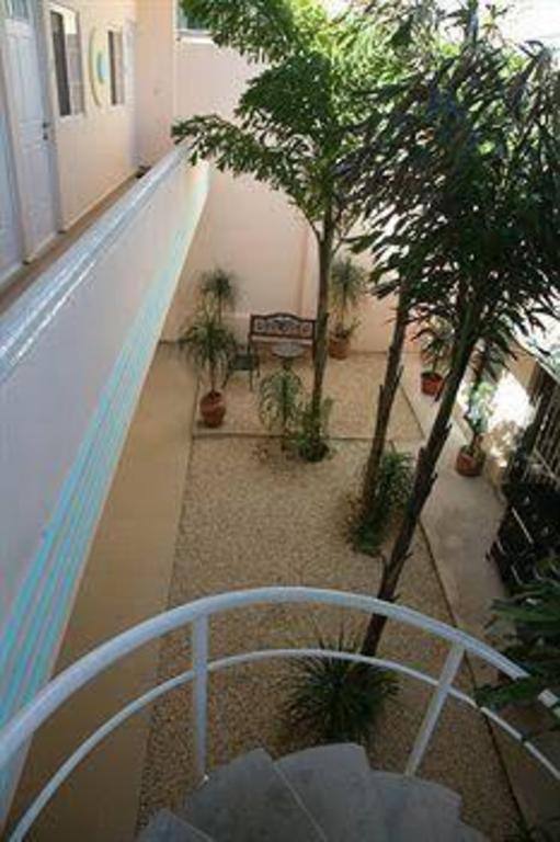 Art Deco Suites: Property views