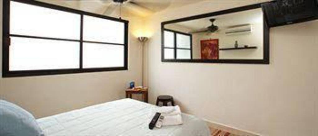 Art Deco Suites: Room photos