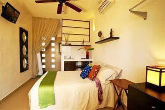 Art Deco Suites: Room photos