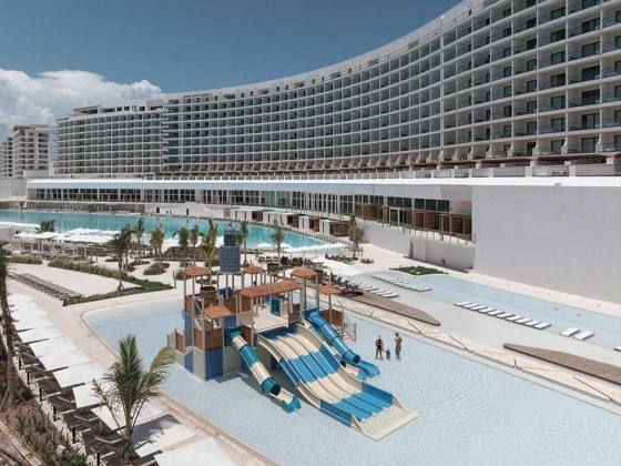 AVA Resort Cancun: Swimming pool