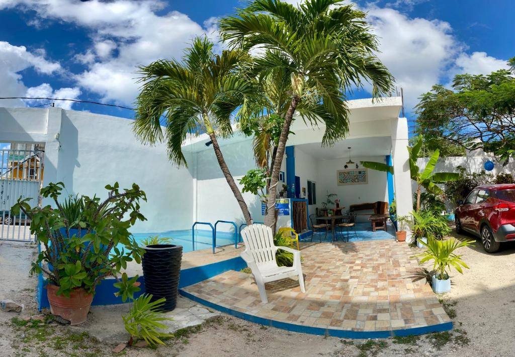 Blue Coconut Cancún Hotel: Swimming pool