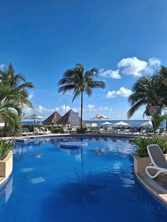 Cancun Bay Resort - All Inclusive: Swimming pool