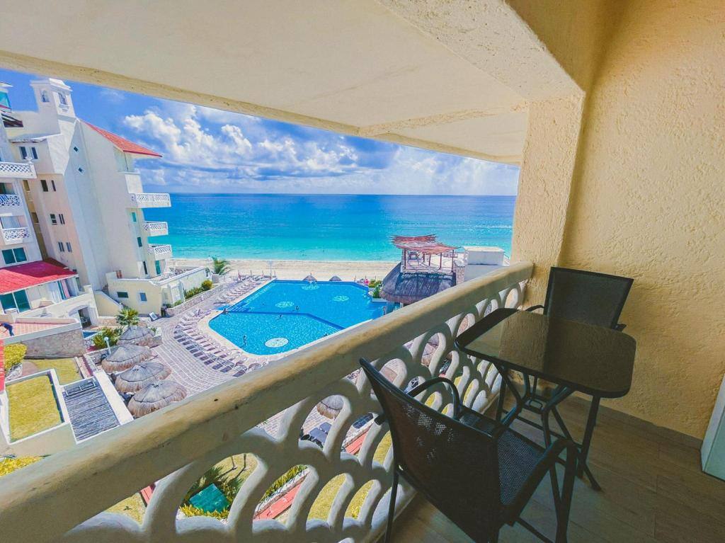 Cancún Plaza Sea View: Facilities