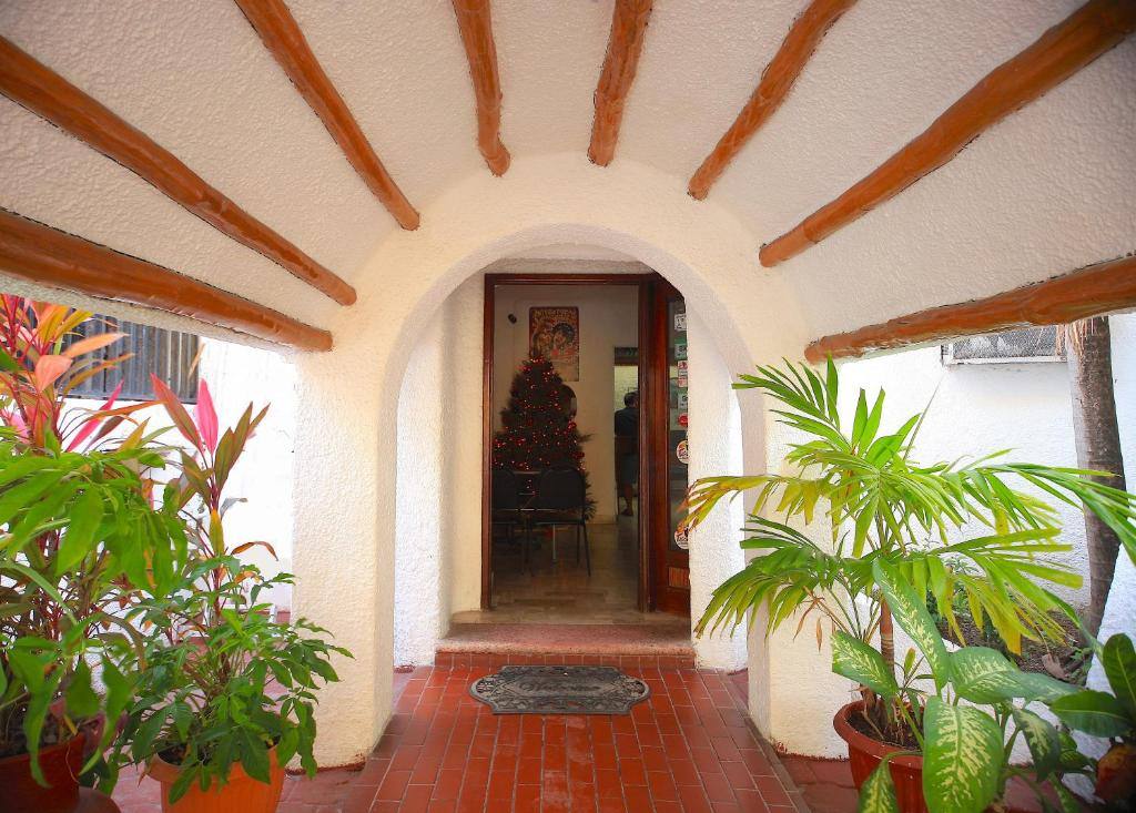 Carrillo's Hotel: Lobby