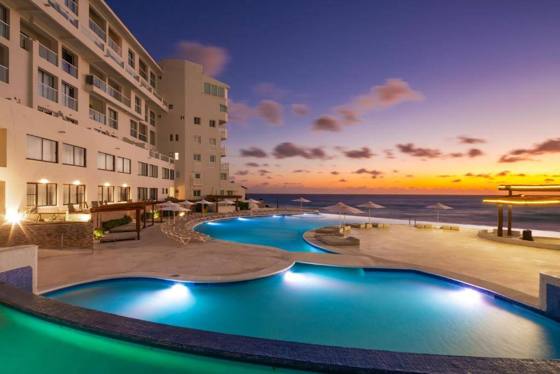 Cyan Cancun Hotel & Spa: Swimming pool