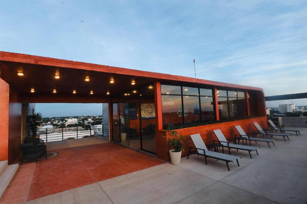 Everglades Suites: Facilities