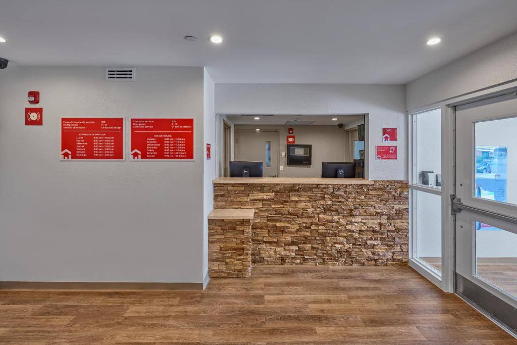 Extended Suites Cancún Cumbres: Lobby