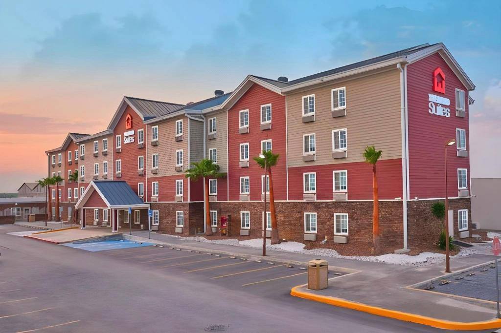 Extended Suites Cancún Cumbres: Property views
