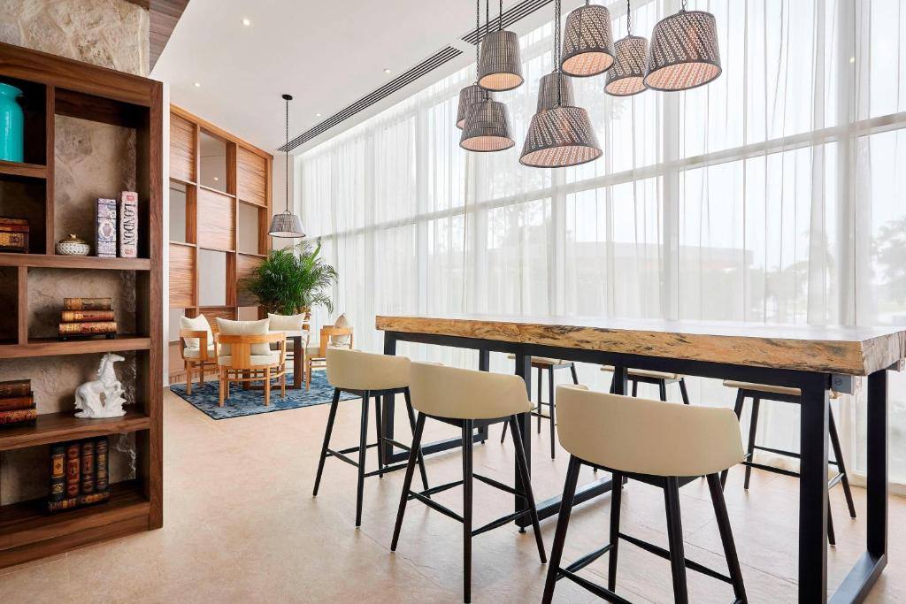 Fairfield by Marriott Inn & Suites Cancun Airport: Lobby