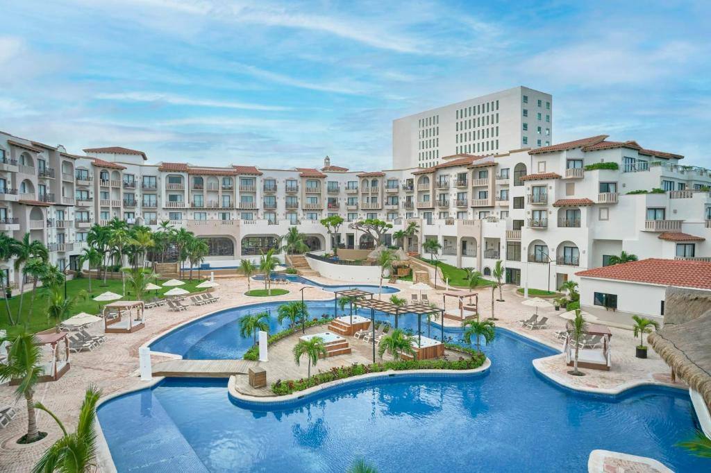 Fiesta Americana Cancún Villas: Exterior view