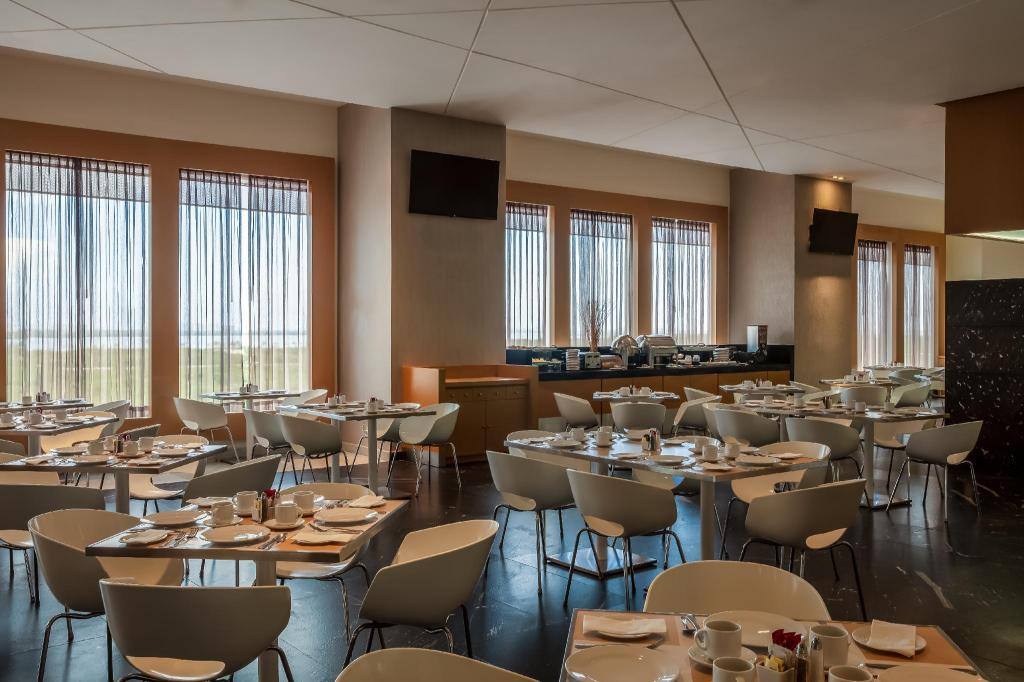 Fiesta Inn Cancún Las Américas: Restaurant