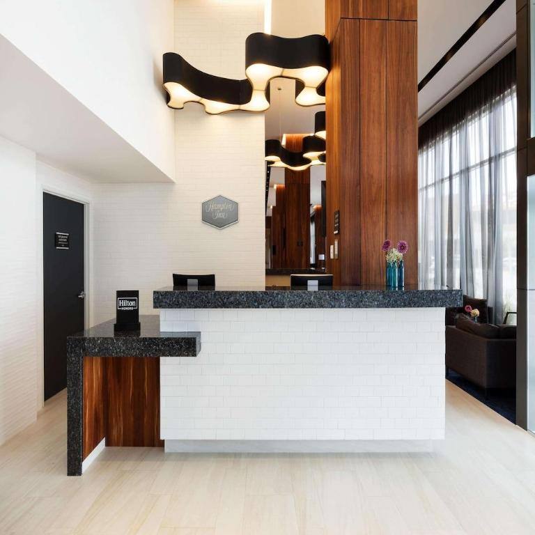Fiesta Inn Express Cancún Cumbres: Property views