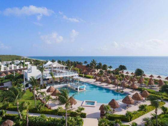 Finest Playa Mujeres: Exterior view