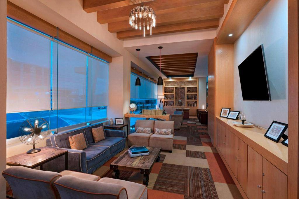 Four Points by Sheraton Cancun Centro: Restaurant