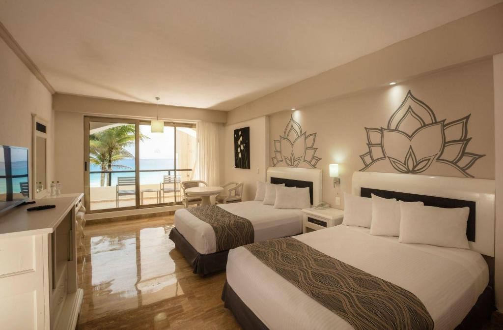 Golden Parnassus All Inclusive Resort & Spa: Rooms