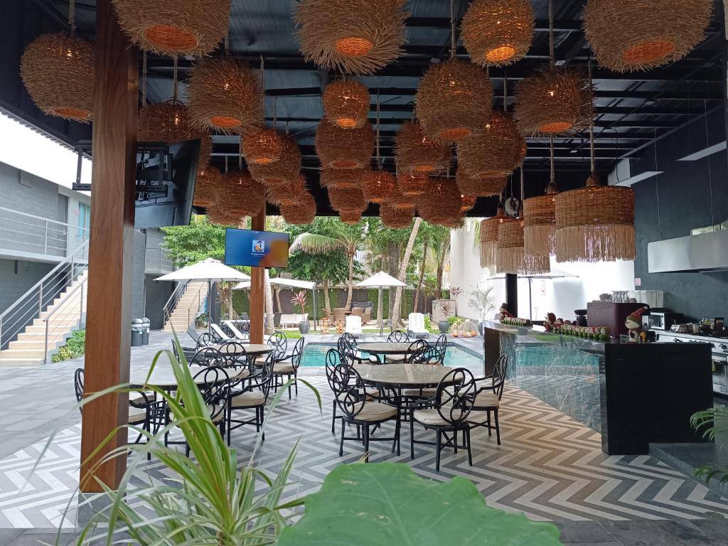 Grand City Hotel: On-site dining