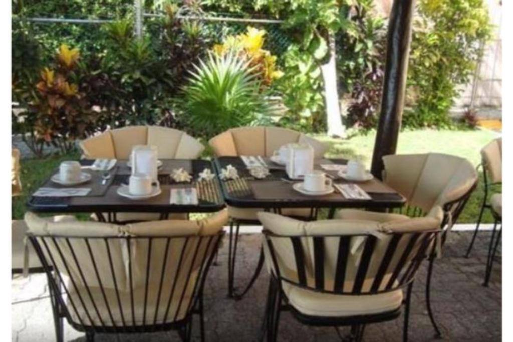 Grand Royal Lagoon: Restaurant