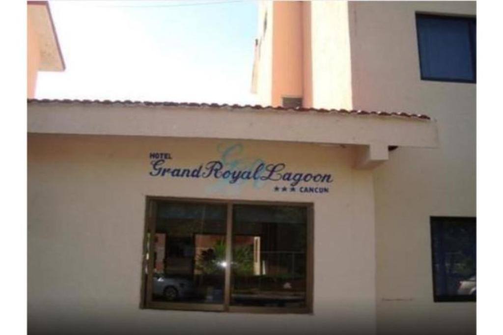 Grand Royal Lagoon: Other