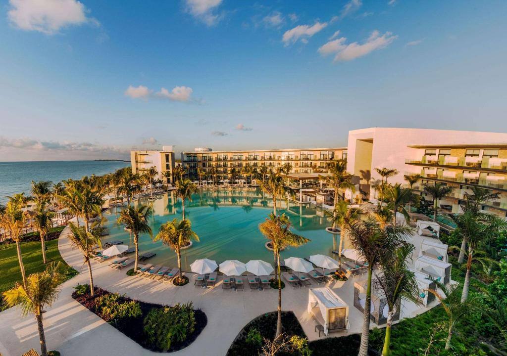 Haven Riviera Cancun: Exterior view