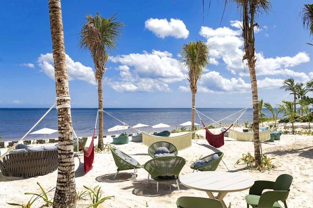 Hilton Cancun, an All-Inclusive Resort: Beach