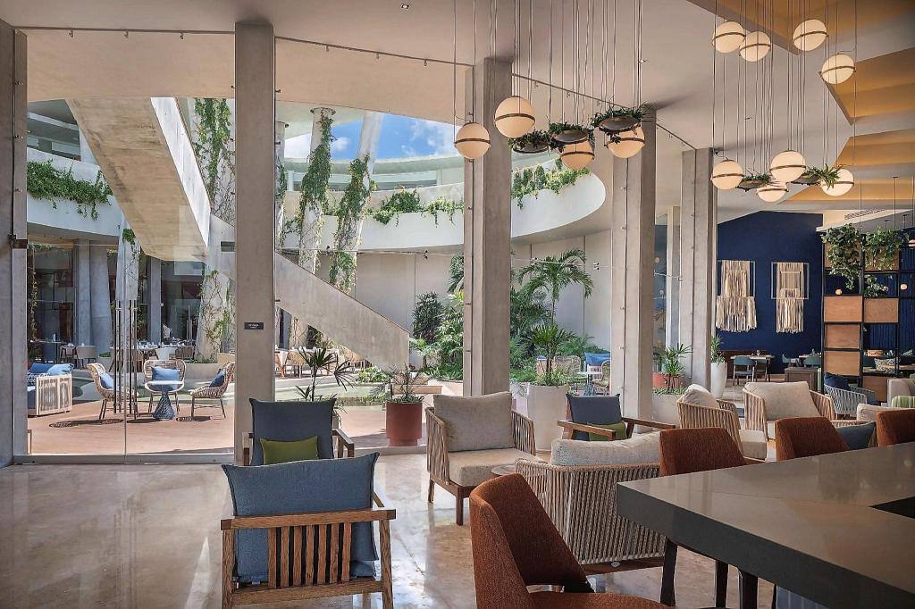 Hilton Garden Inn Cancun Airport: Lobby