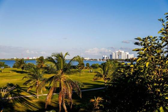 Hostel Cancun Natura: Property views