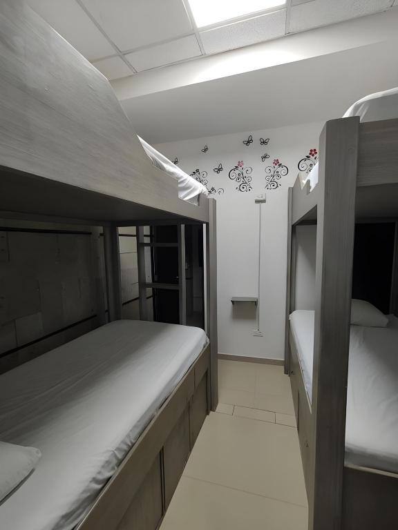Hostel Inn Cancun: Private quadruple room