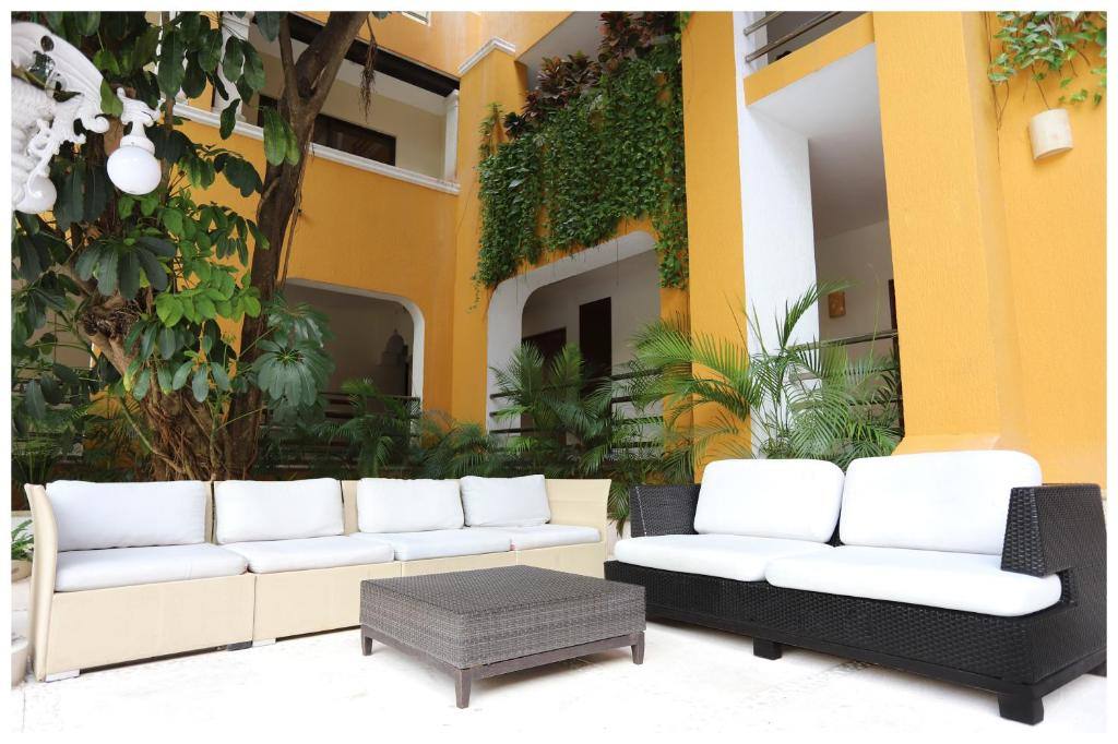 Hotel Adhara Cancún: Exterior view