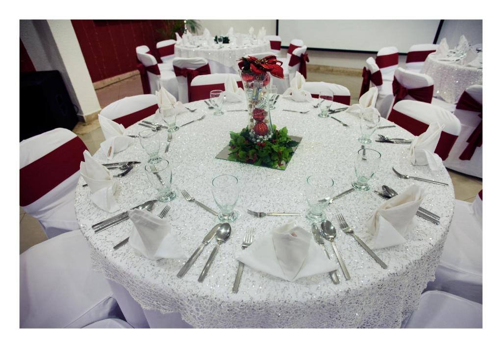 Hotel Adhara Cancún: Business center