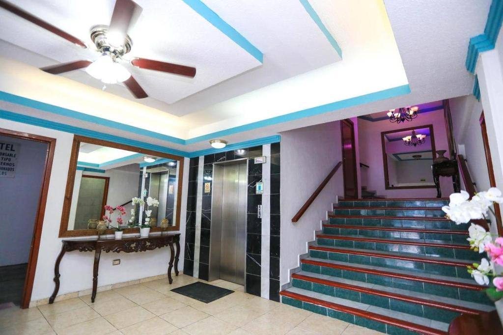 Hotel Avenida Cancun: Property views