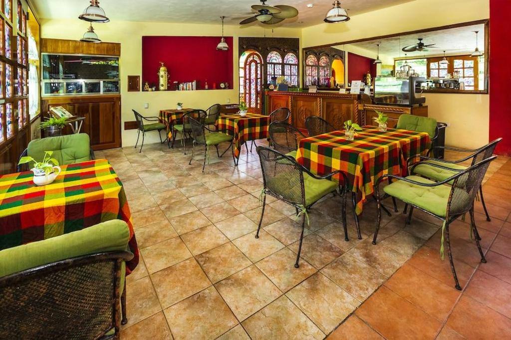 Hotel Casa Mallorca: Dining