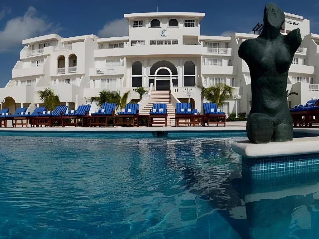 Hotel Casa Turquesa: Swimming pool