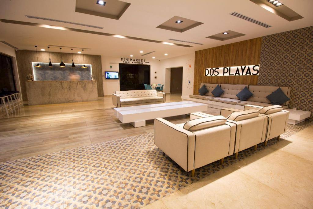 Hotel Dos Playas Faranda Cancun: Lobby