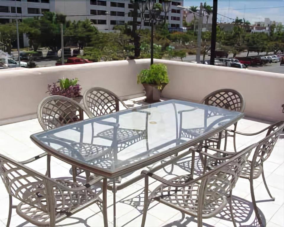 Hotel Handall Cancun: Property views