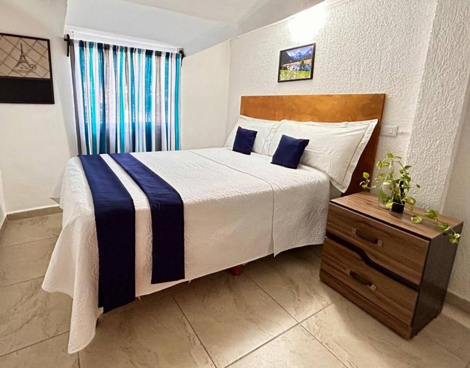 Hotel Ikaro Suites: Room photos