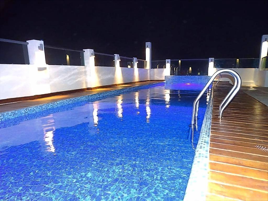 Hotel Kavia Plus Cancun: Swimming pool