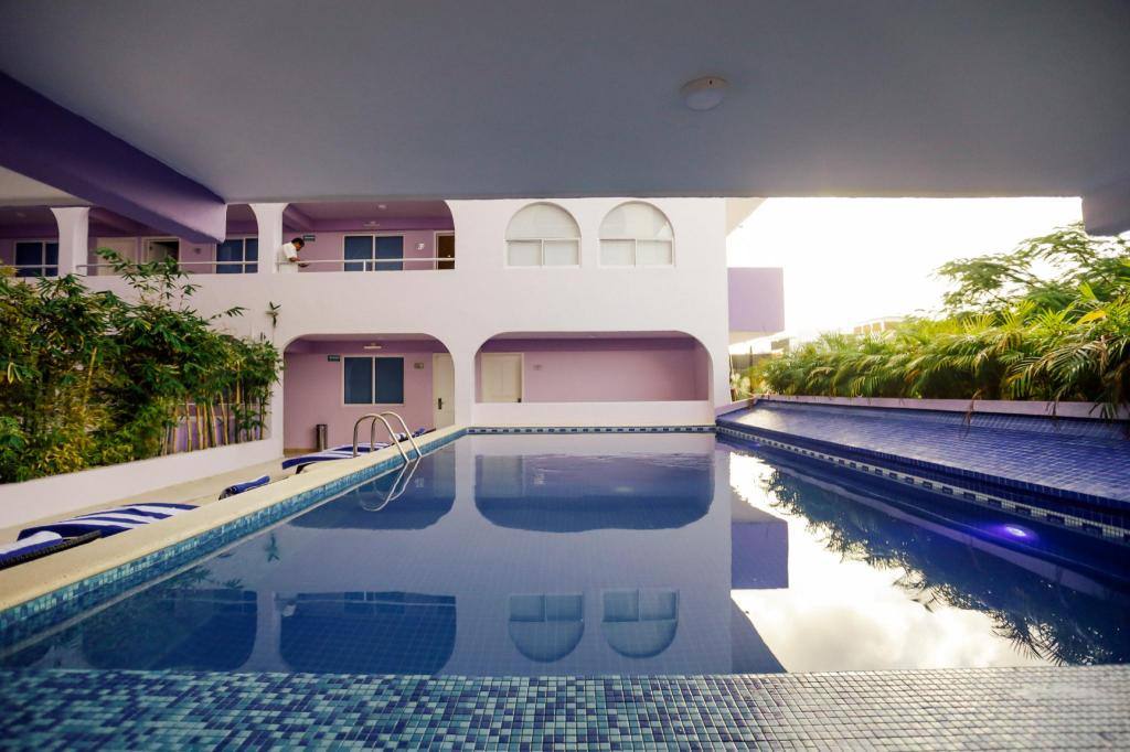 Hotel Kavia: Swimming pool [outdoor]