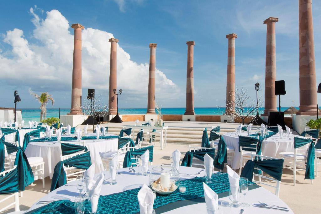Hotel Krystal Cancun: Facilities