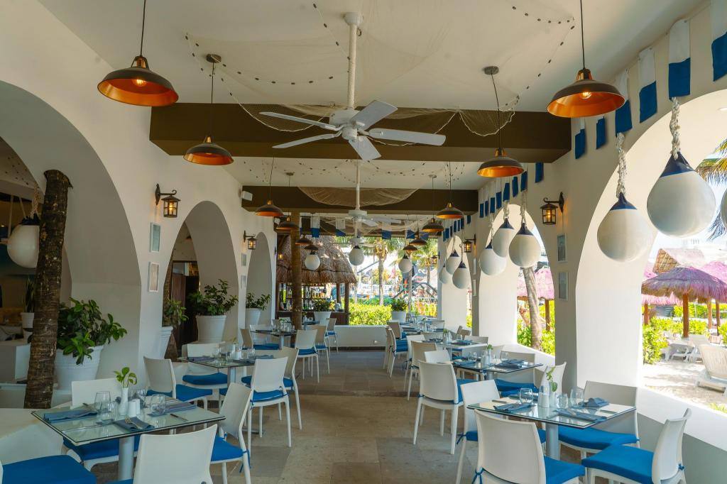Hotel Oasis Palm: Restaurant