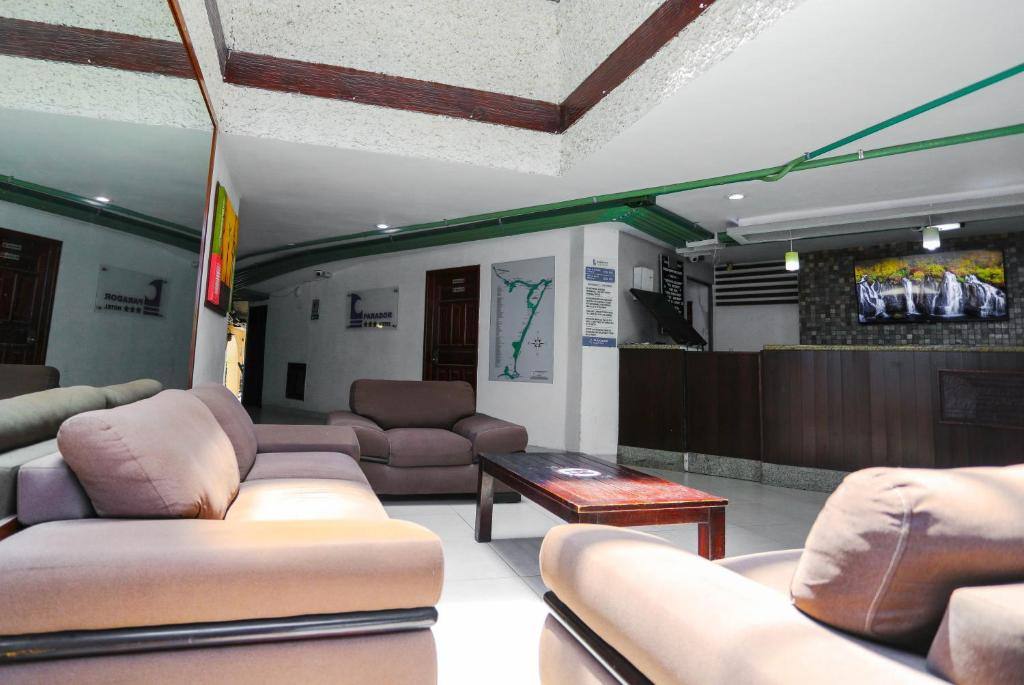 Hotel Parador: Lobby