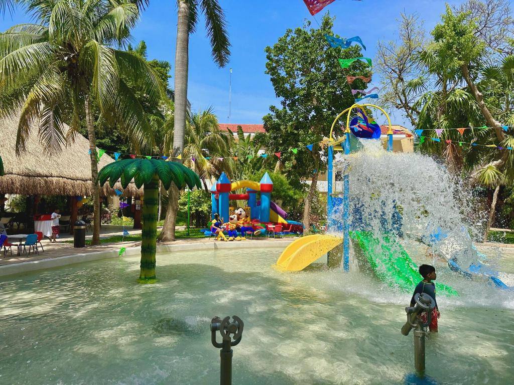 Hotel Plaza Caribe: Facility photos