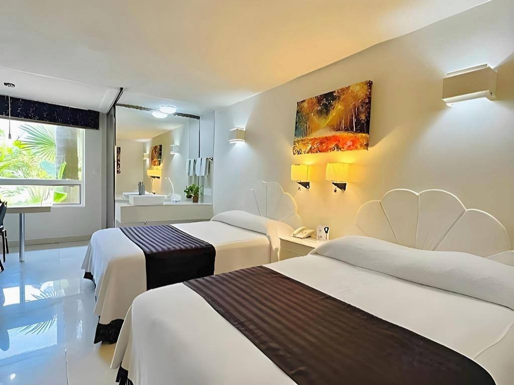 Hotel Plaza Caribe: Room photos