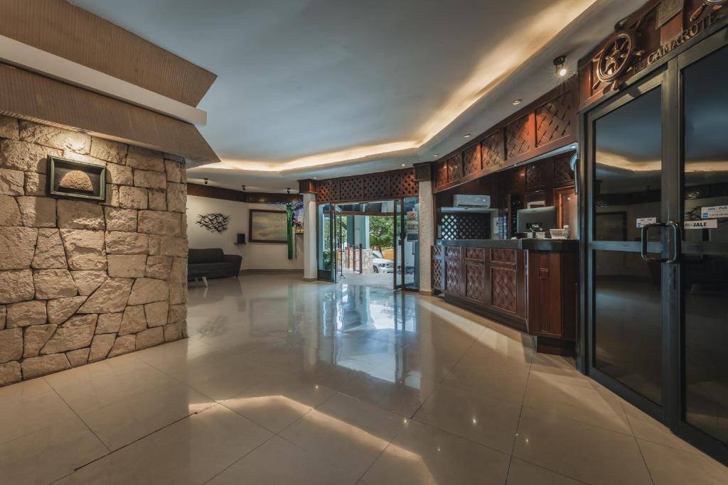 Hotel Plaza Kokai: Lobby