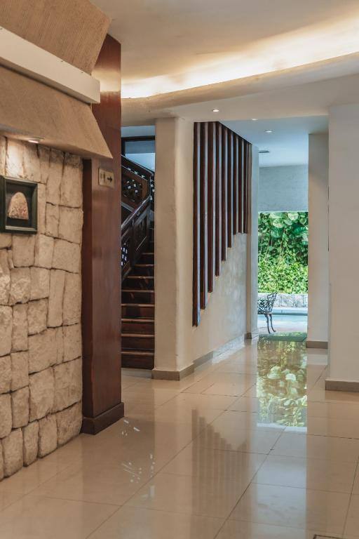 Hotel Plaza Kokai: Lobby