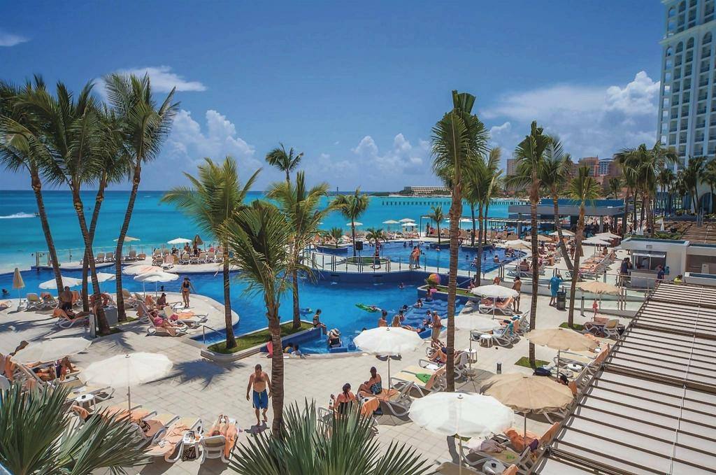 Hotel Riu Cancun: Swimming pool [outdoor]