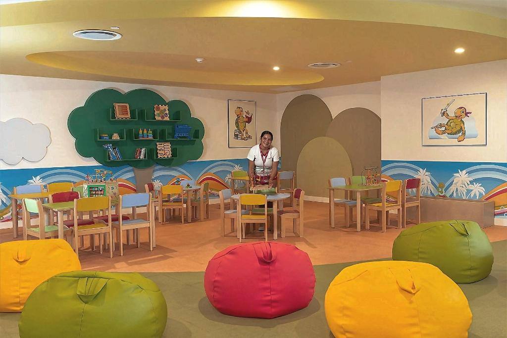 Hotel Riu Caribe: Kids areas