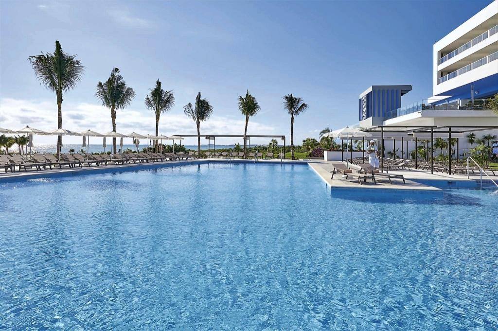 Hotel Riu Palace Costa Mujeres: Swimming pool [outdoor]