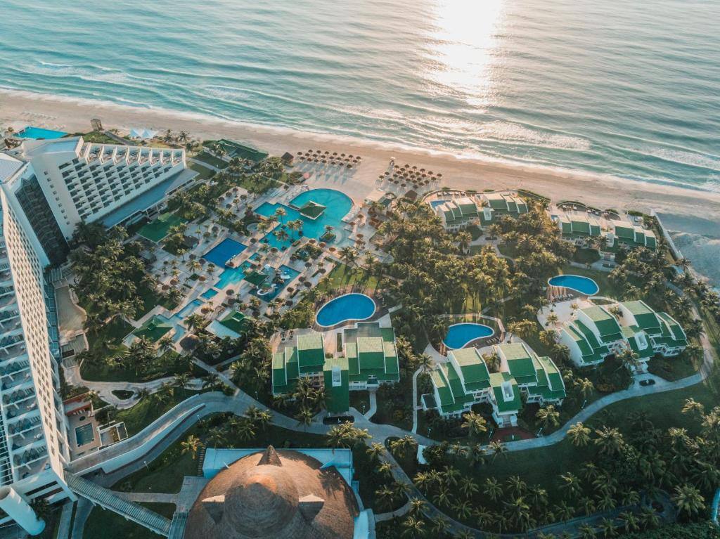Iberostar Selection Cancún: Exterior view